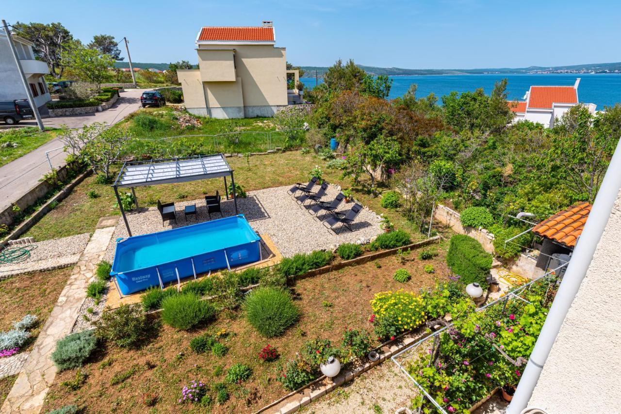 Apartment Sea And Mountain With Pool Novigrad  Δωμάτιο φωτογραφία