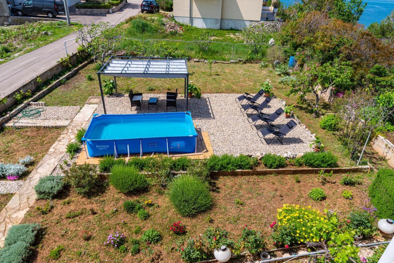 Apartment Sea And Mountain With Pool Novigrad  Δωμάτιο φωτογραφία