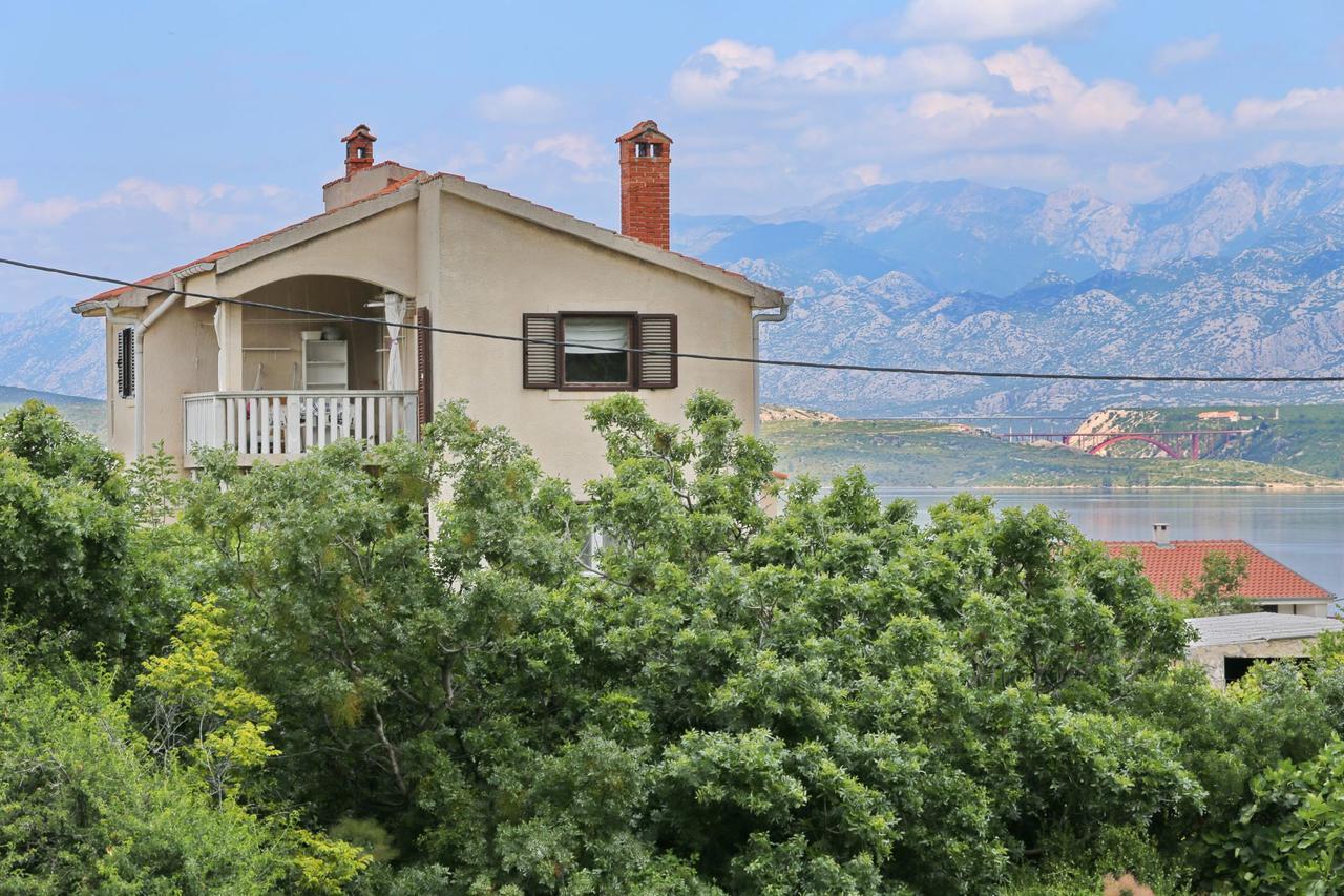 Apartment Sea And Mountain With Pool Novigrad  Εξωτερικό φωτογραφία